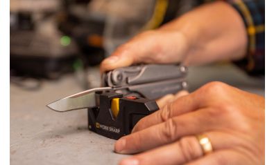 Blade Sharpener (middle)